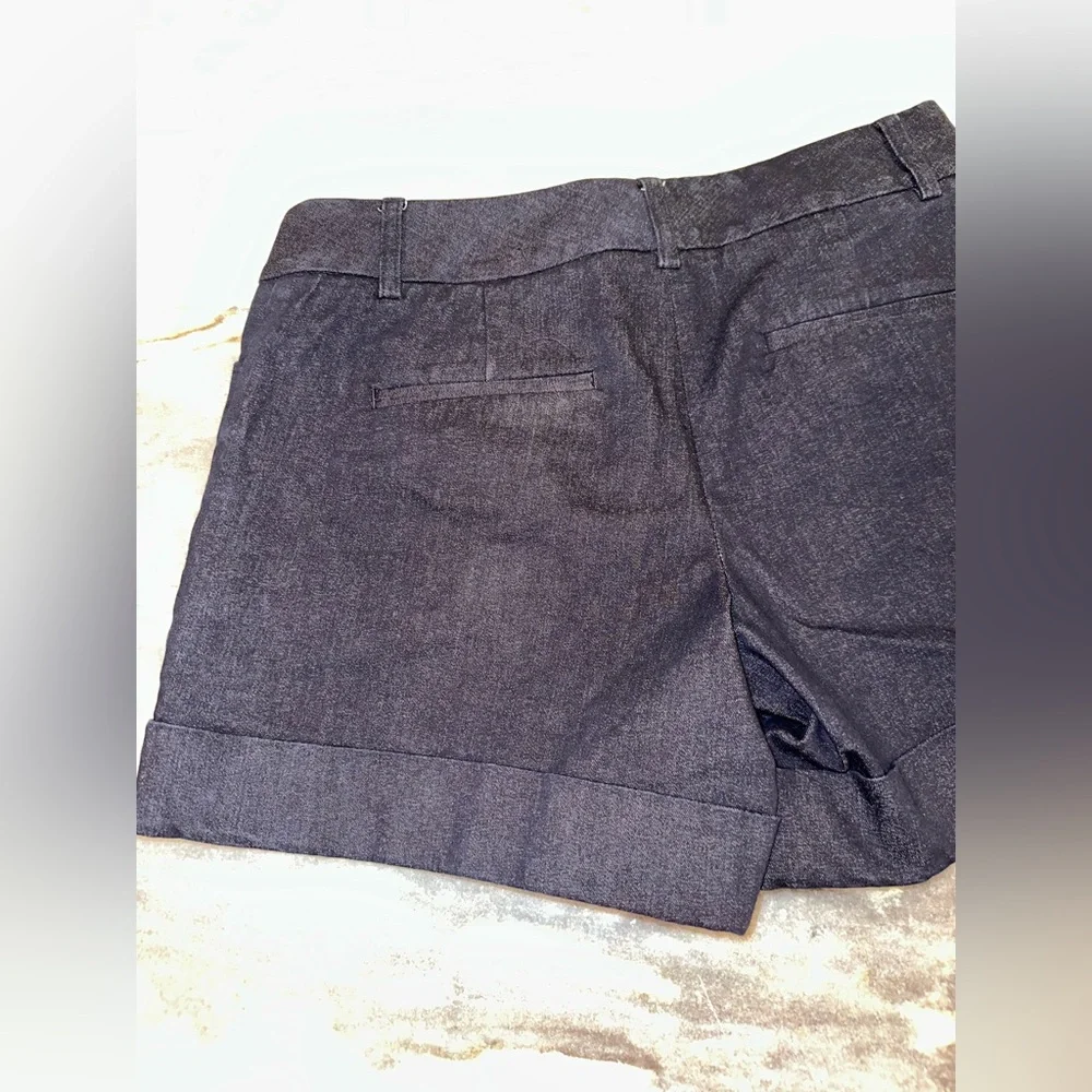 EUC Express Size 0R‎ Dark Denim Trouser Women's Shorts